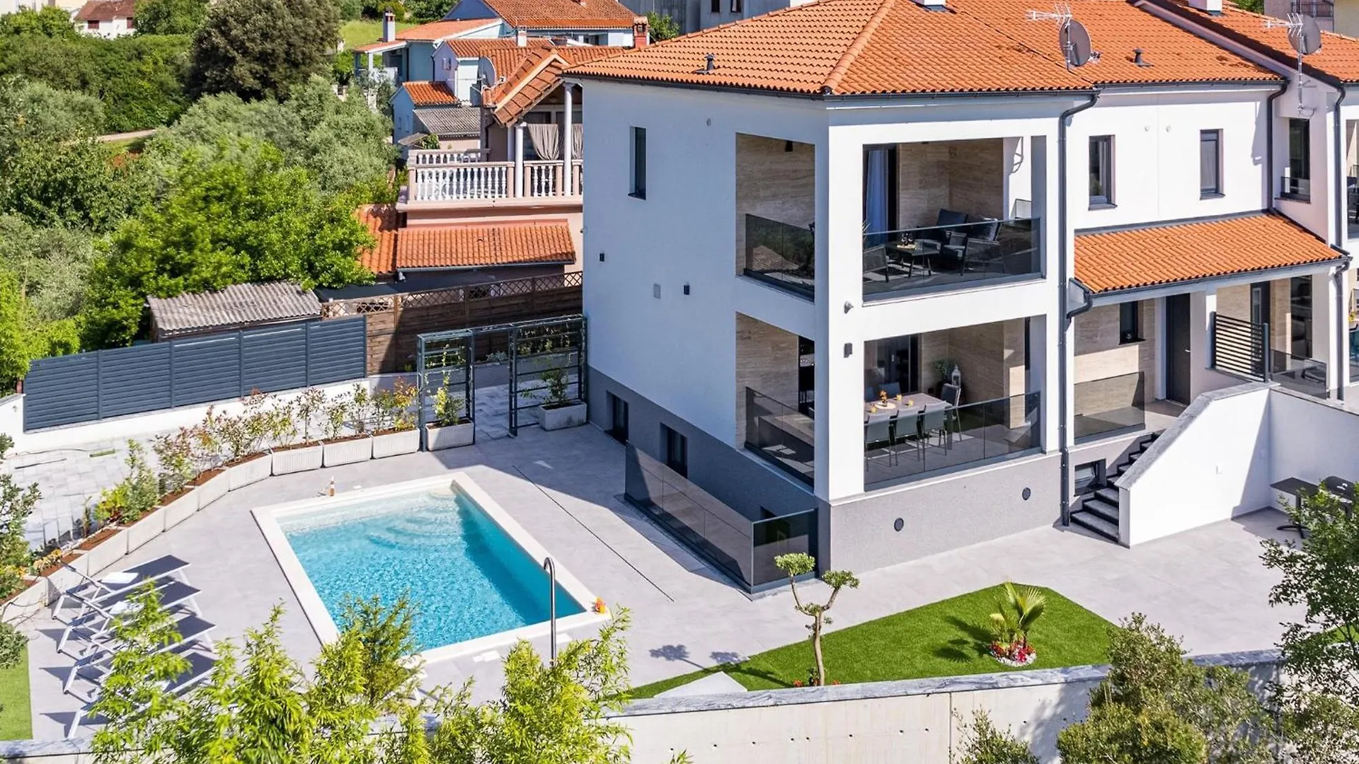 Beautiful Villa In Stinjan Near The Beach