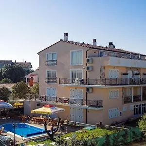 Pansion Sport Štinjan