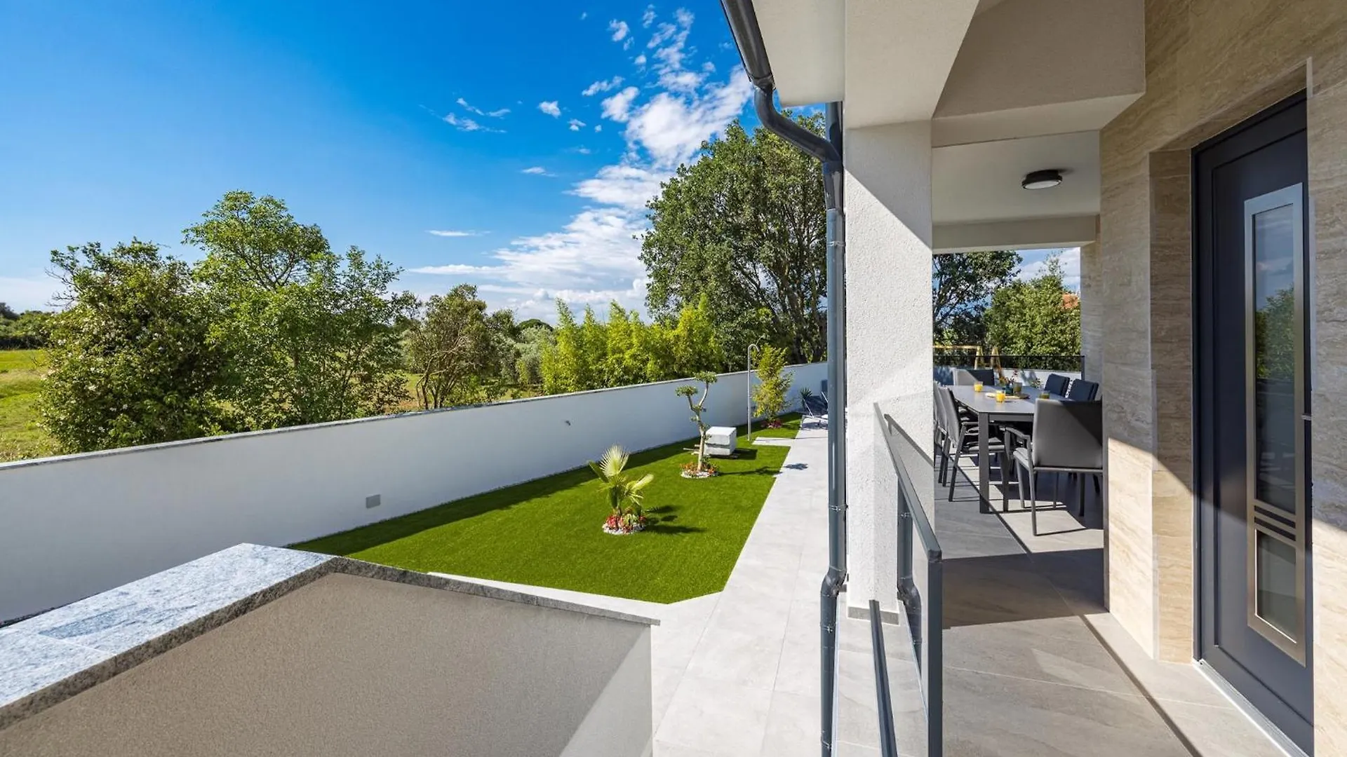 Beautiful Villa In Stinjan Near The Beach 0*,  Croatia