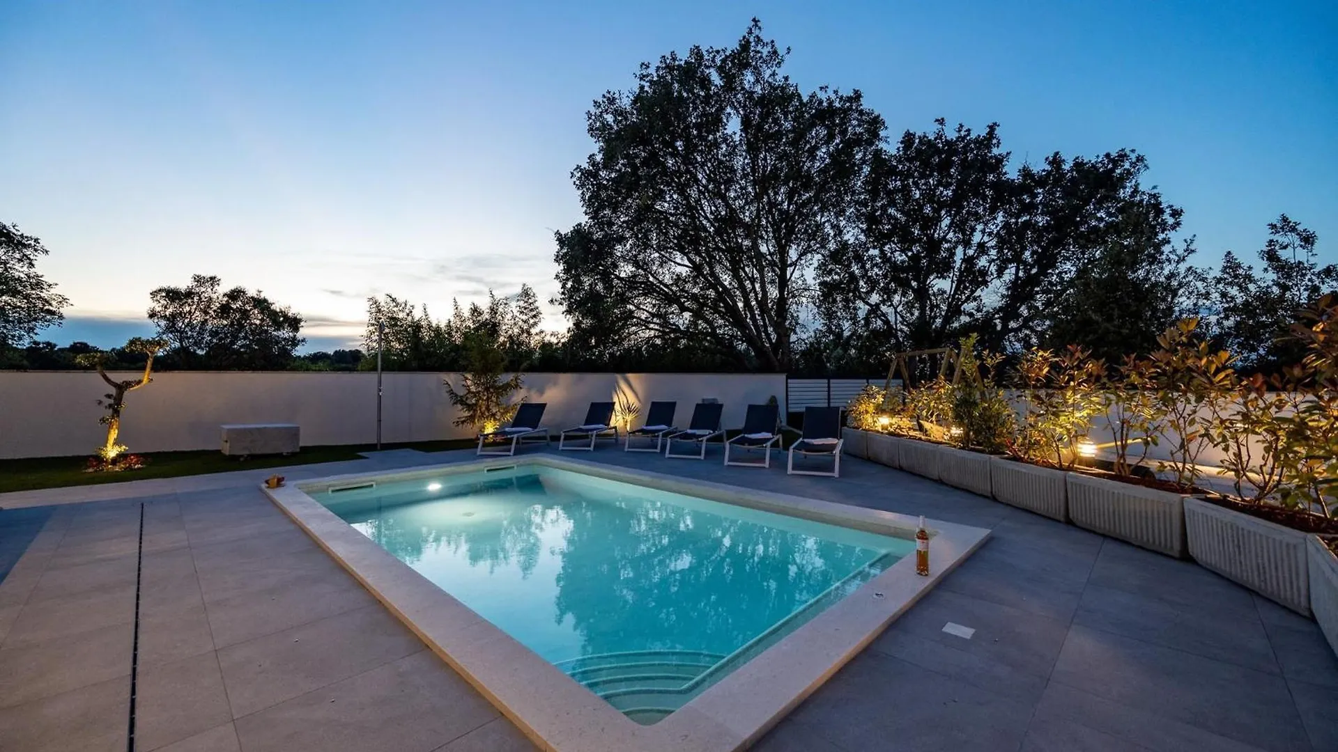 Beautiful Villa In Stinjan Near The Beach 0*,  Croatia