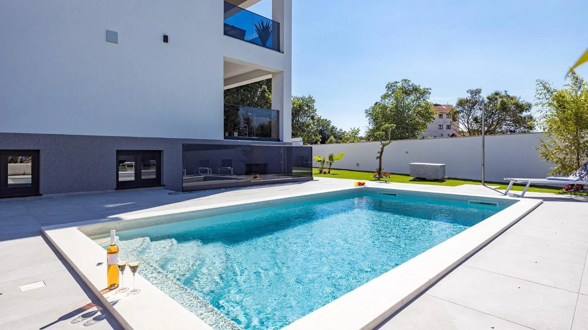 Beautiful Villa In Stinjan Near The Beach